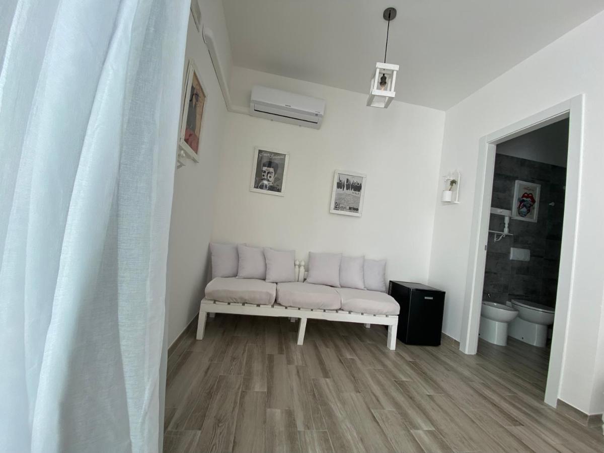 Bed and Breakfast La Casa Di Nina Lecce Exterior foto